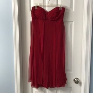 💥2/$15 Red strapless dress